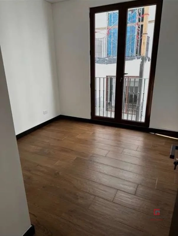 Amplio Apartamento en venta Lirios de Cayala - 2