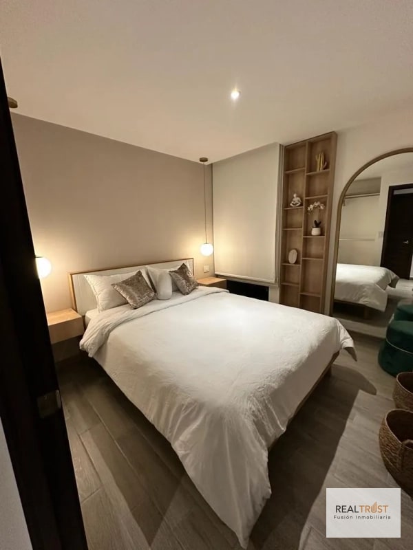 Apartamento amueblado zona 10 - 15