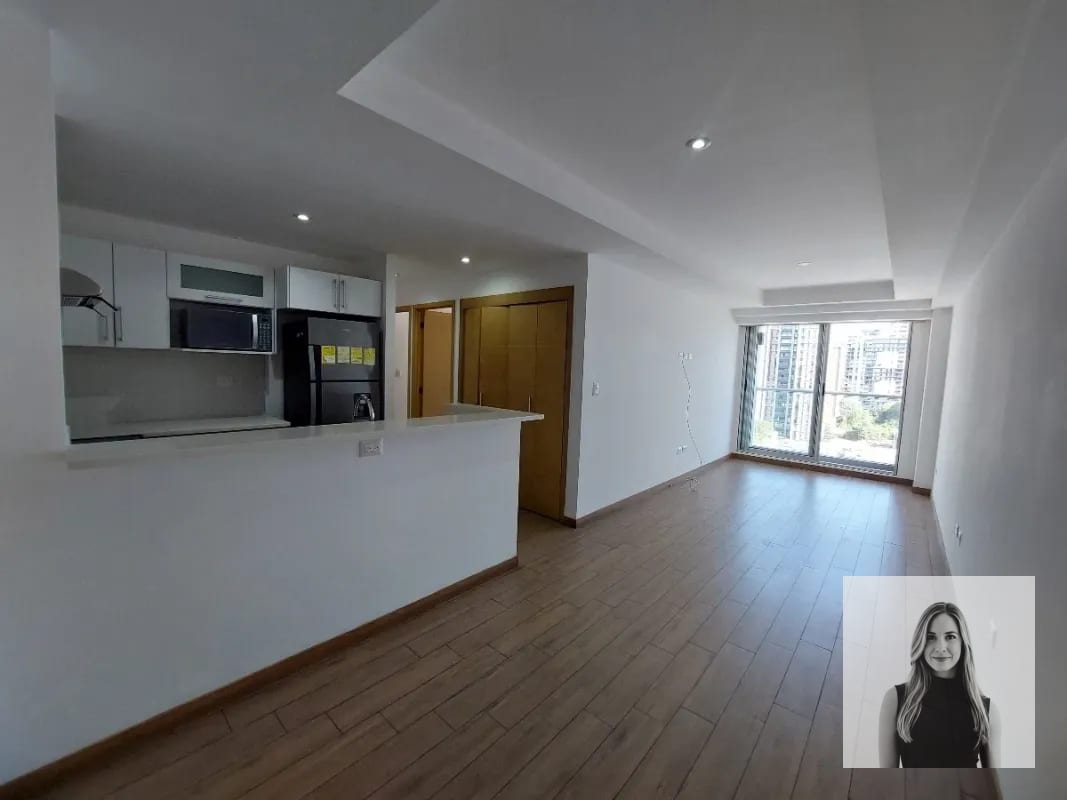 VENTA APTO. CITY HAUS ZONA 10 - Image 1