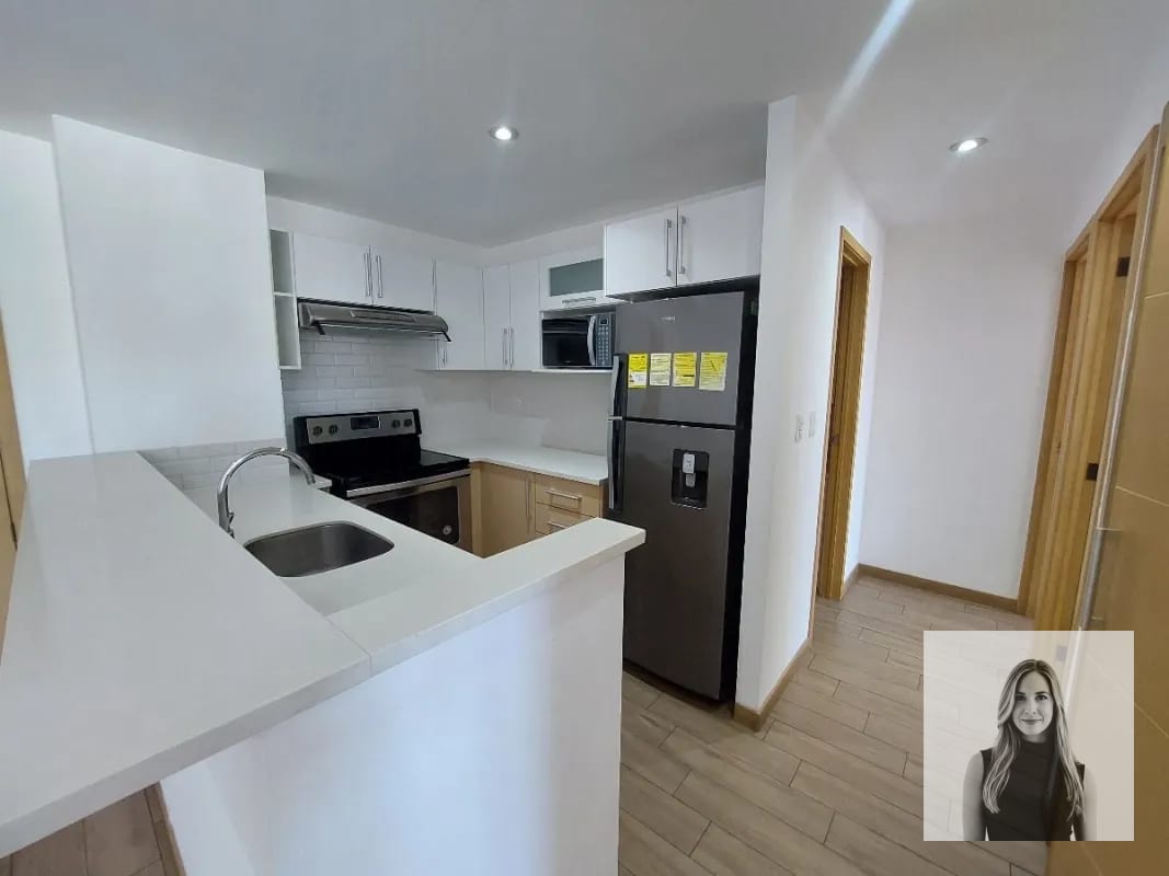 VENTA APTO. CITY HAUS ZONA 10 - Miniatura 16
