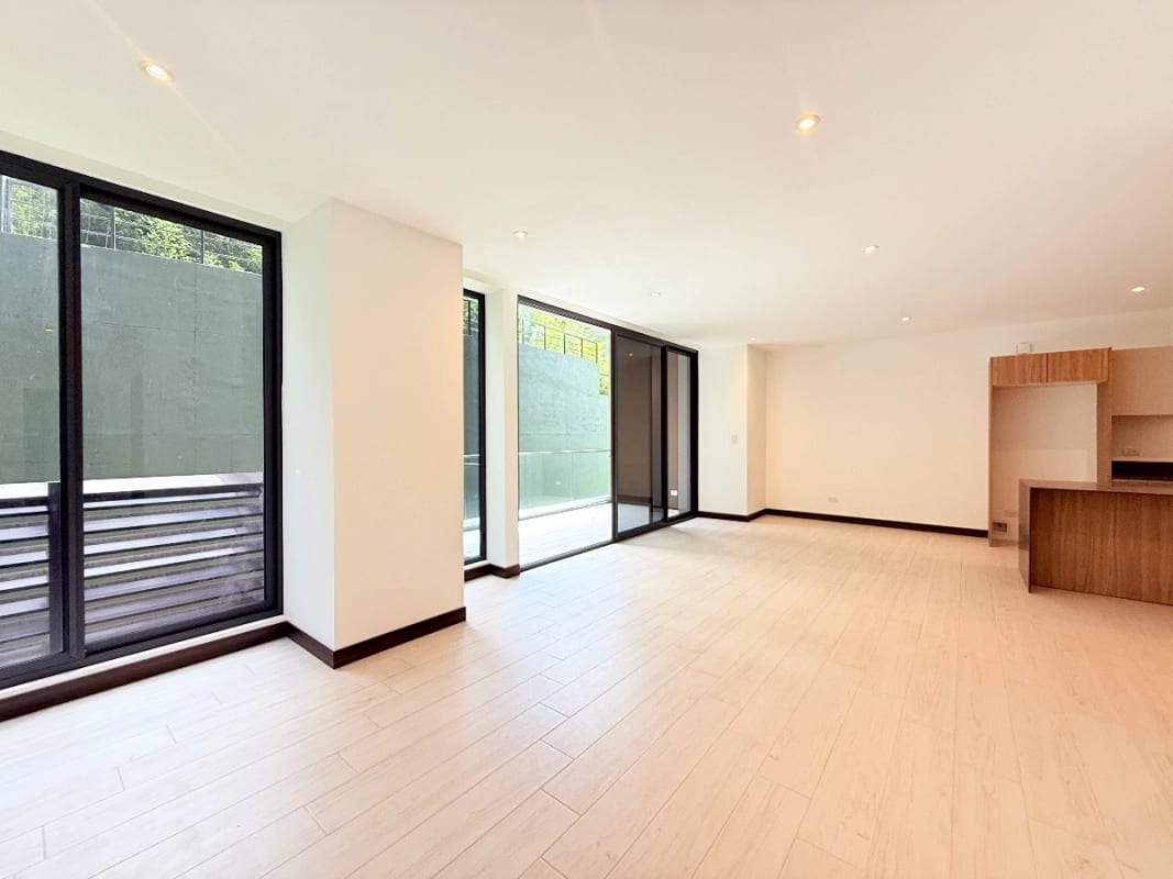 LINDO APARTAMENTO EN VENTA SPAZIO ZONA 16 — Apartamento en Venta en Zona 16, Guatemala, Ciudad — foto 4 de 8