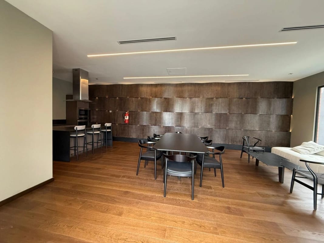 Apartamento en renta y venta en zona 10 — Apartamento en Venta en Santa Sofía 7AV, Zona 10, Guatemala, Ciudad — foto 3 de 14