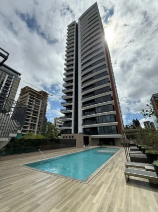 Apartamento en renta y venta en zona 10 — Apartamento en Venta en Santa Sofía 7AV, Zona 10, Guatemala, Ciudad — miniatura 2 de 14