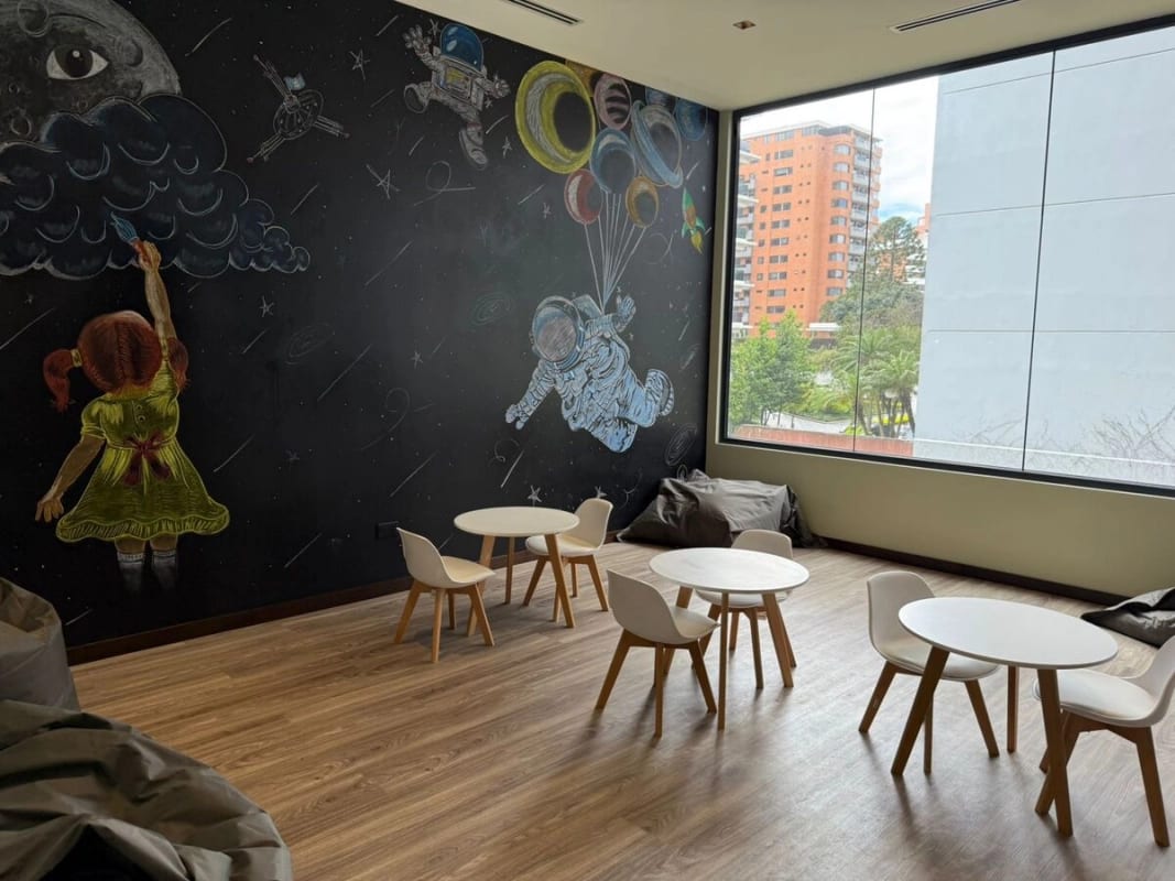 Apartamento en renta y venta en zona 10 — Apartamento en Alquiler en Santa Sofía 7AV, Zona 10, Guatemala, Ciudad — foto 8 de 14