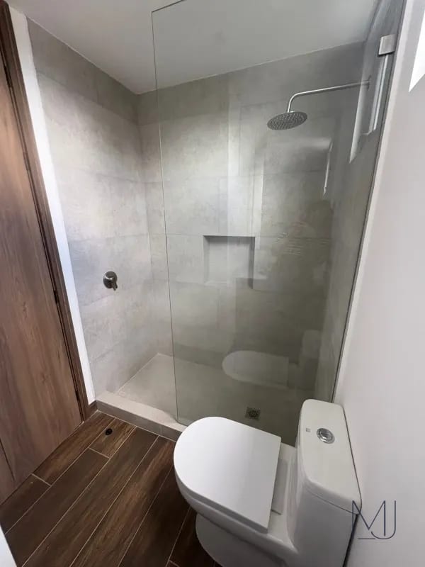 Apartamento en Alquiler | Vila Quince | Zona 15 VH2 | 2 Parqueos + Bodega — Apartamento en Alquiler en Vila Quince, Zona 15, Guatemala, Ciudad — foto 6 de 11