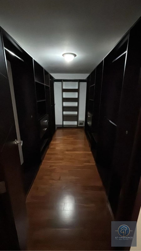 Lindo apartamento en edificio Attica, Zona 14 - 5