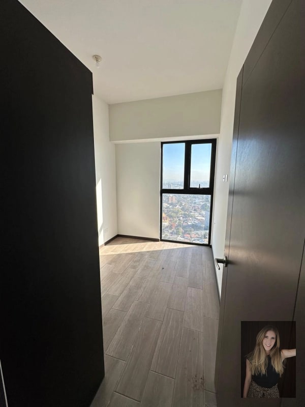 Apartamento en venta Edificio Altaire zona 11 - 8