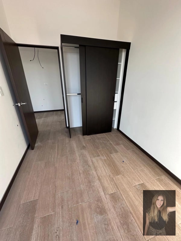 Apartamento en venta Edificio Altaire zona 11 - 7