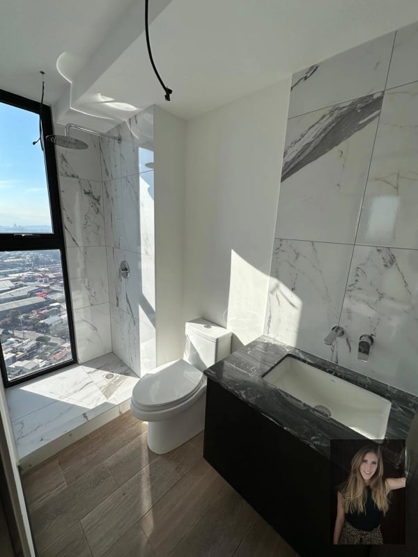 Apartamento en venta Edificio Altaire zona 11 - 6
