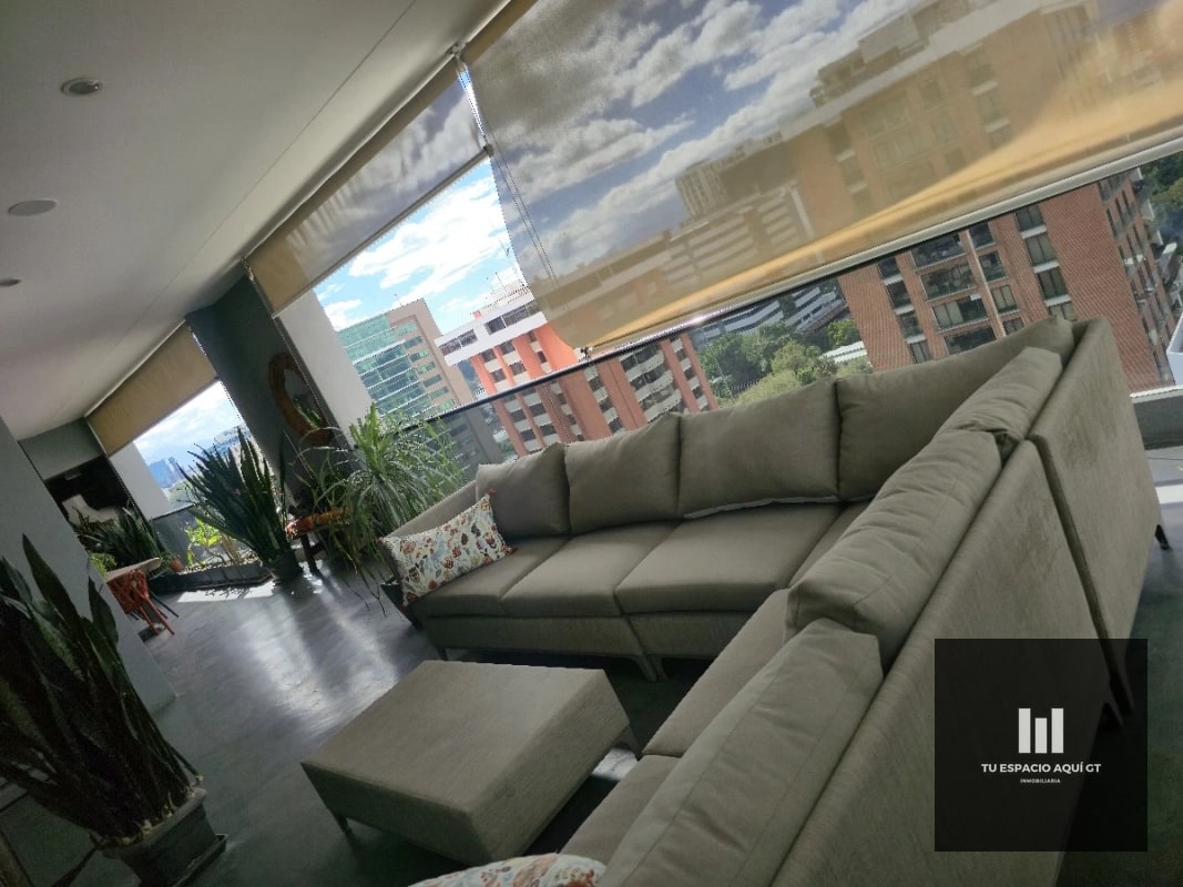Hermoso Penthouse en Venta en Zona 10 - 1