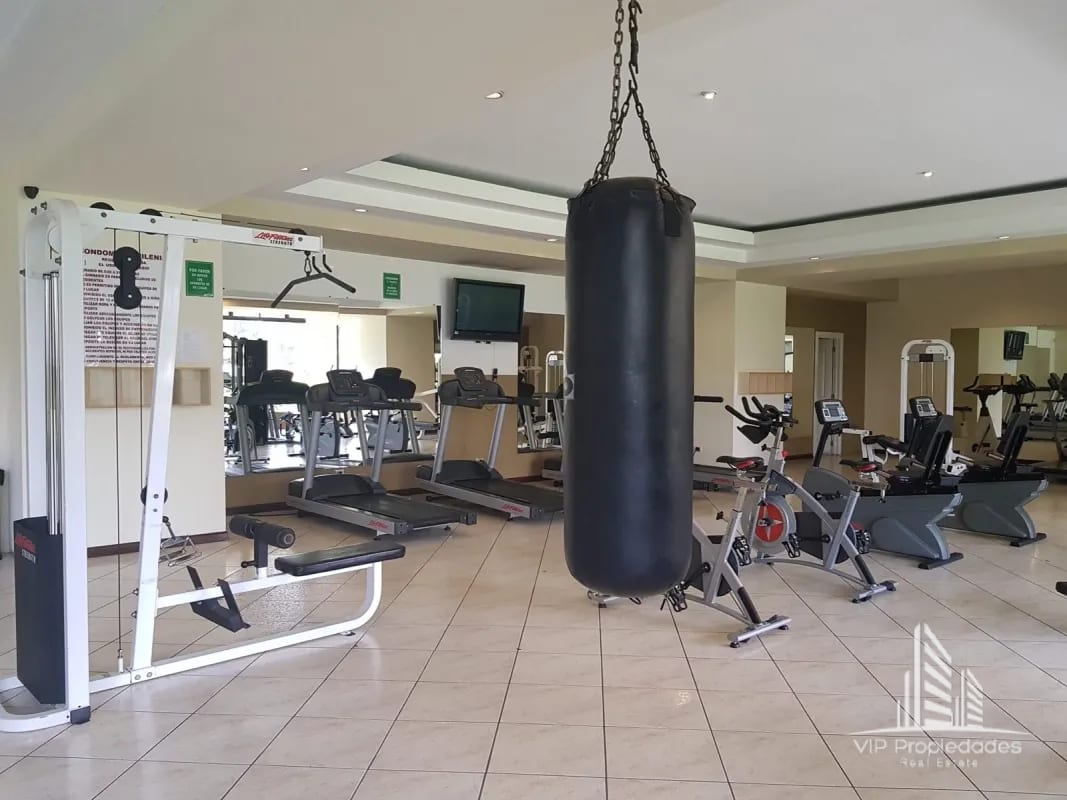 Milenia zona 10, Apartamento en venta — Apartamento en Venta en Milenia, Zona 10, Guatemala, Ciudad — foto 2 de 12
