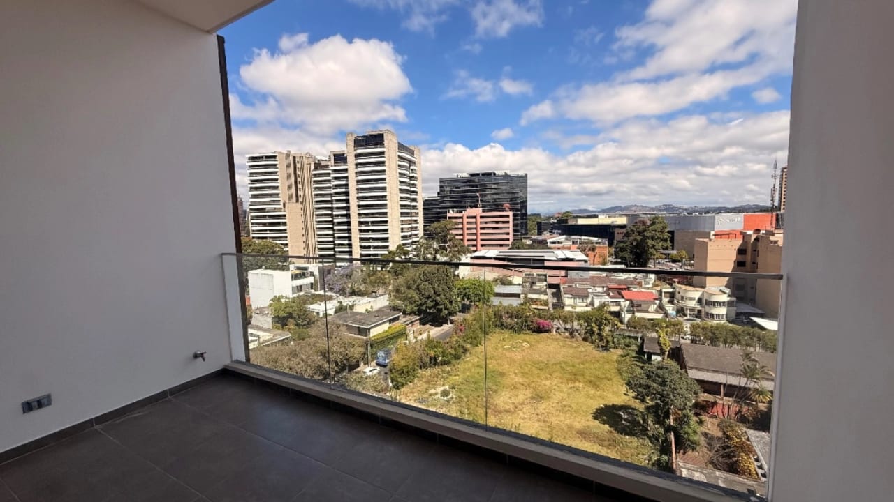 Apartamento en Venta — Apartamento en Venta en Naori, Zona 10, Guatemala, Ciudad — foto 2 de 14