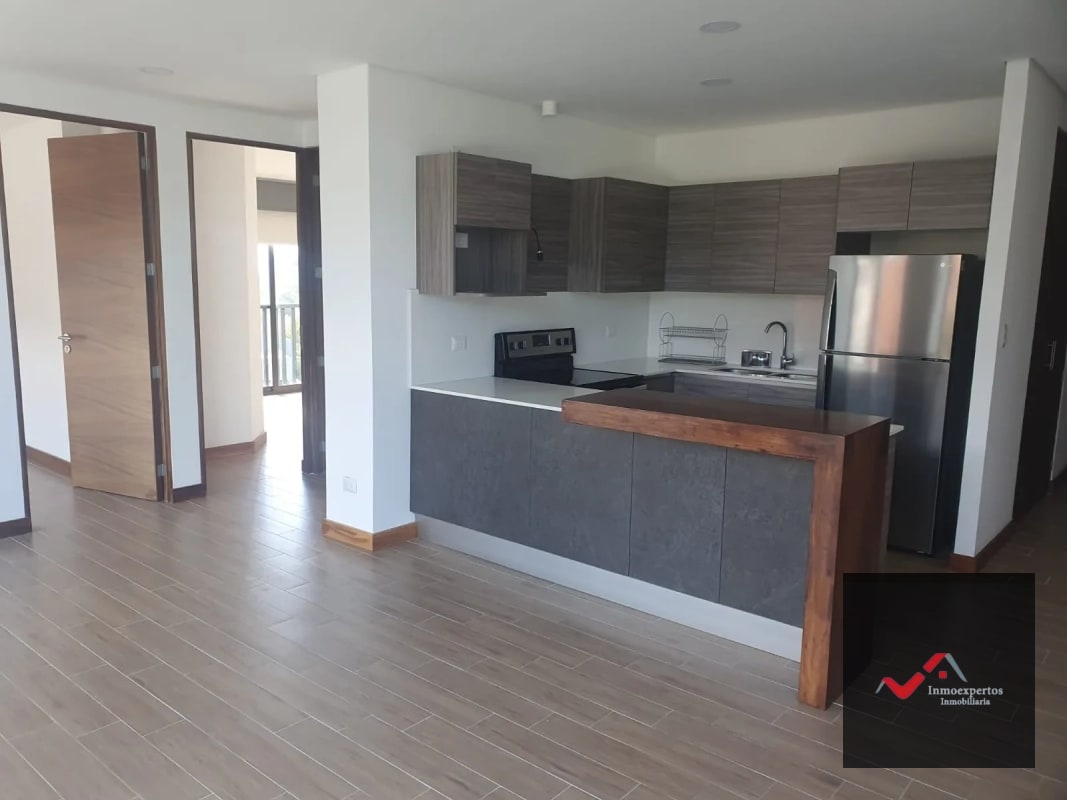 APARTAMENTO EN VENTA ZONA 15 - 7