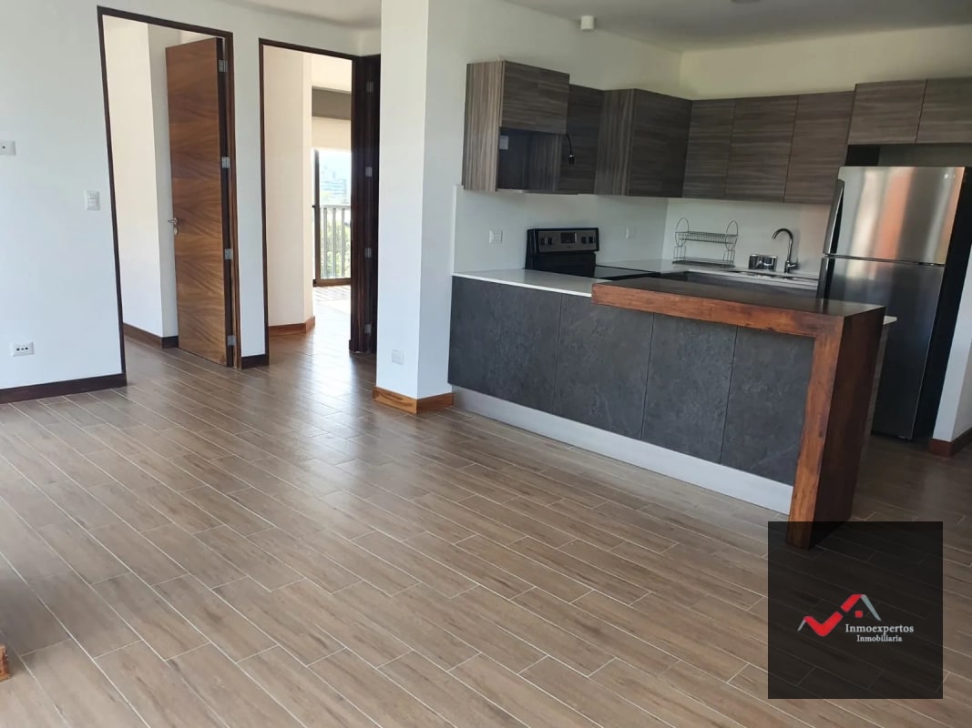 APARTAMENTO EN VENTA ZONA 15 - 5
