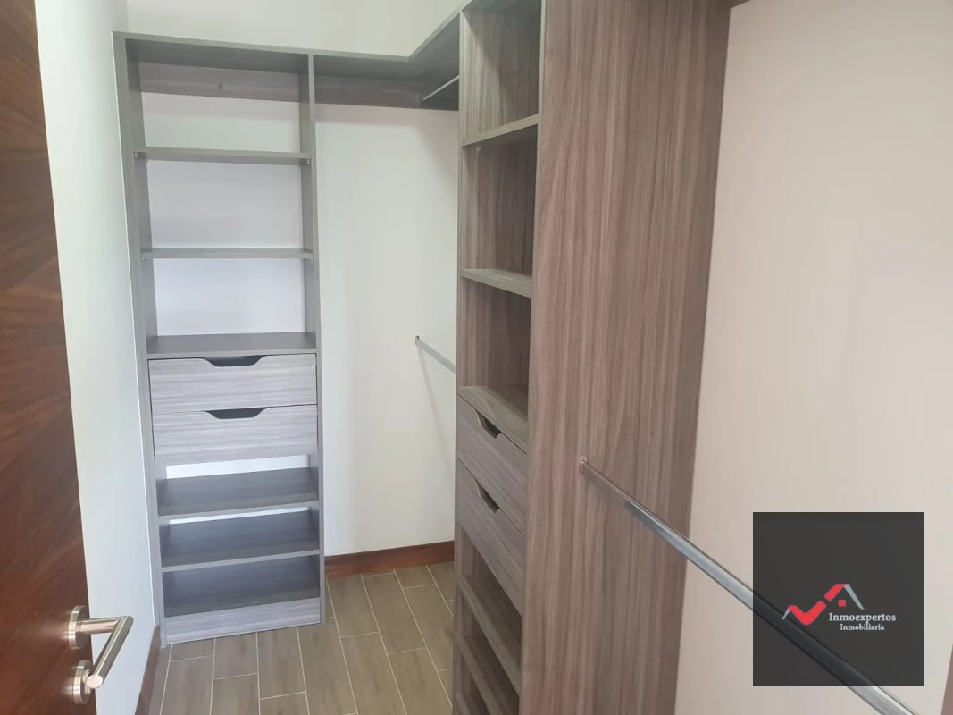 APARTAMENTO EN VENTA ZONA 15 - 3