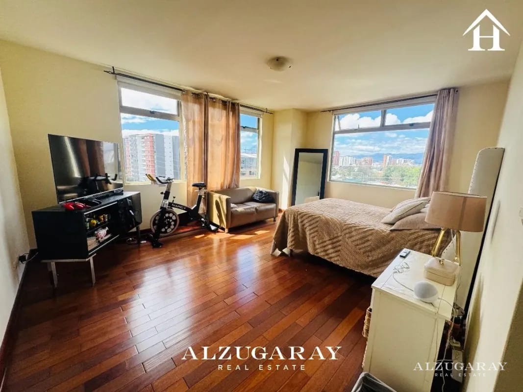 APTO. AMPLIO C/ VISTA -3 HAB. / EDIFICIO Z. 14 — Apartamento en Venta en Zona 14, Guatemala, Ciudad — foto 8 de 12