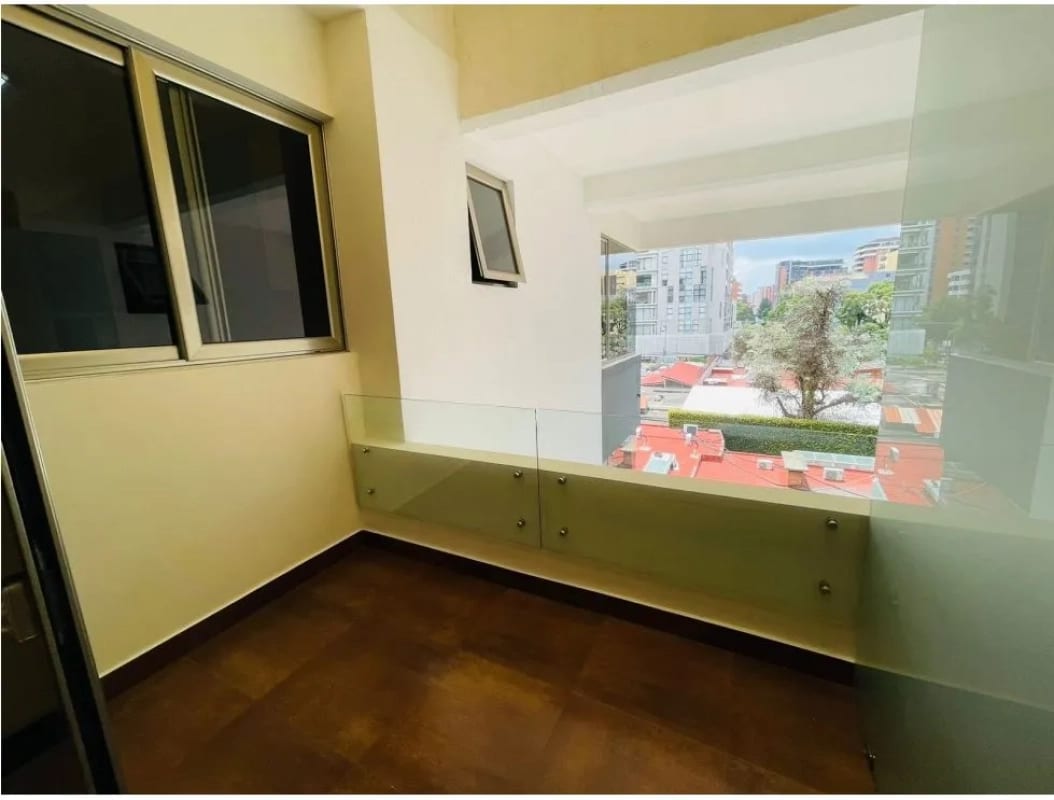 Apartamento amueblado en Zona 14 — Apartamento en Alquiler en Zona 14, Guatemala, Ciudad — foto 4 de 5