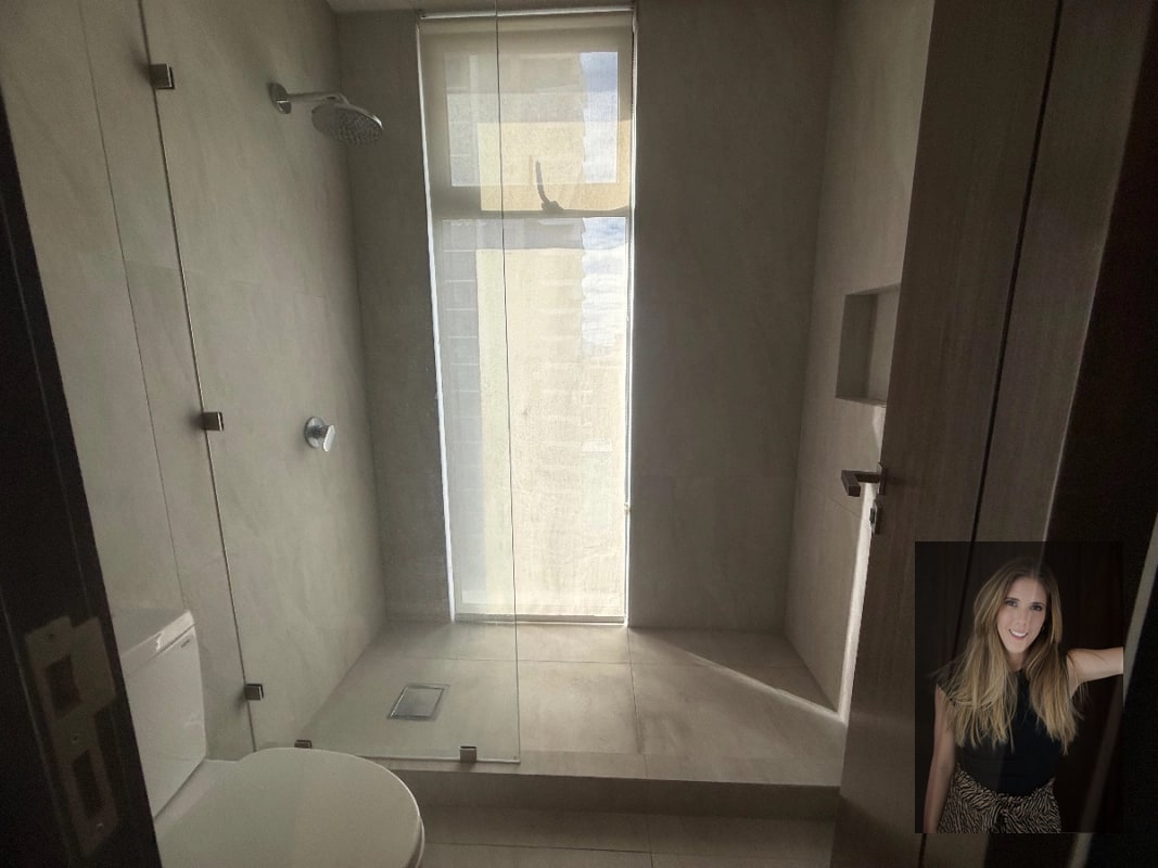 apartamento en renta Edificio Vasanta zona 10 - 7