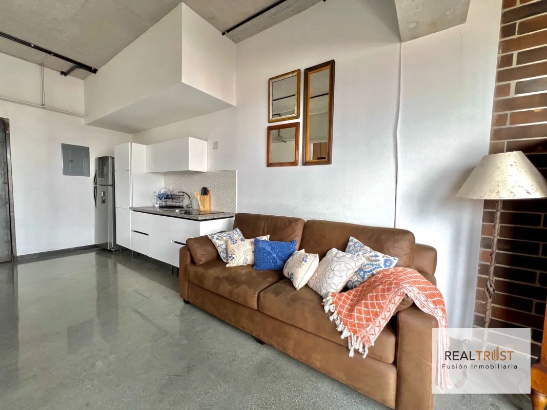Se vende lindo apartamento en 4 Grados Norte, Edificio 4 Venezia, totalmente amueblado. - 3
