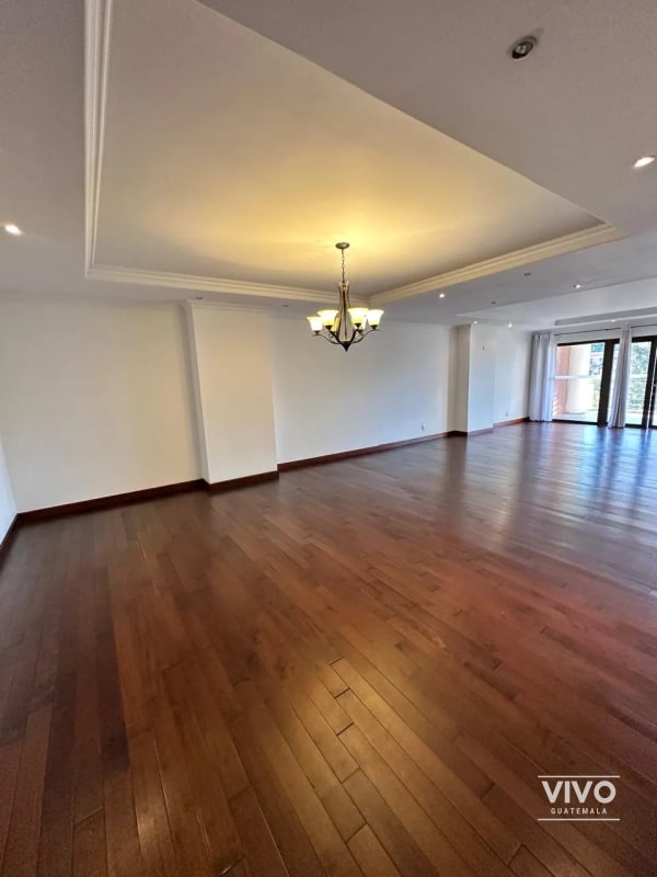 Apartamento amplio en renta – TADEUS, Zona 14, $2400 - 3