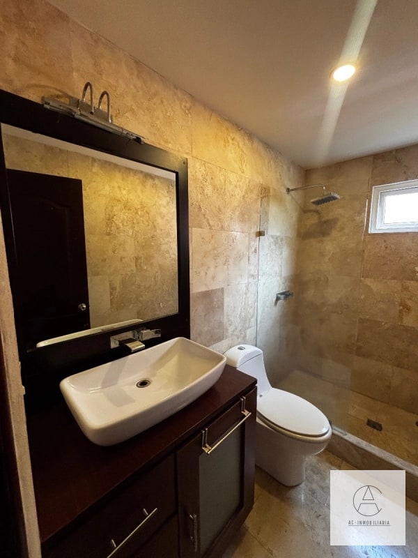 Apartamento en venta en Entreluces, CES - 2