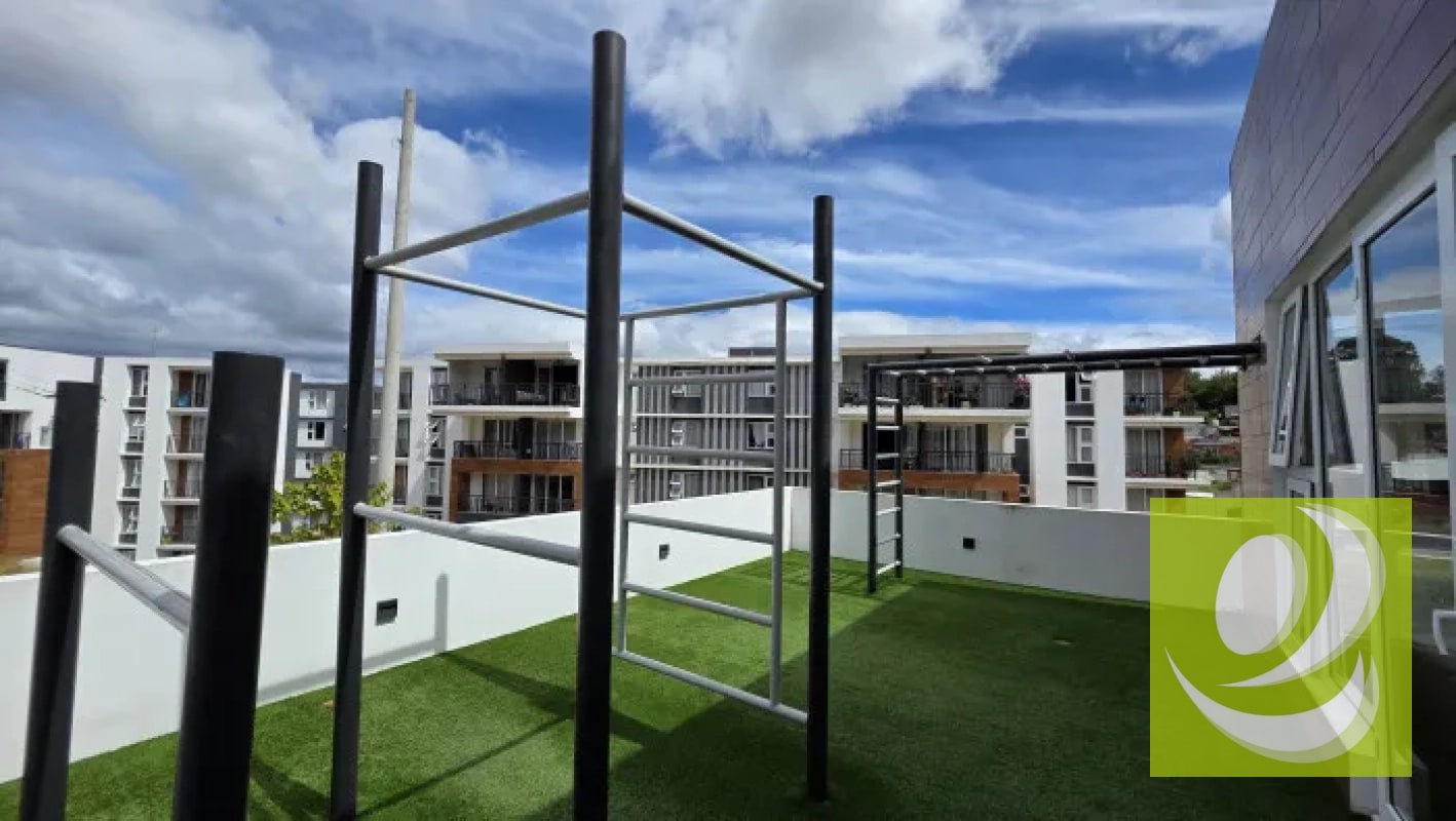 APARTAMENTO EN VENTA EN SENDEROS ZONA 16 - 9