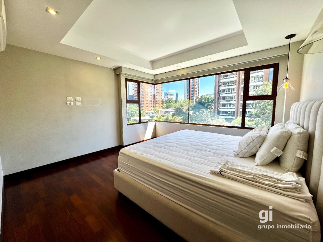 Apartamento de 200 m2 en venta zona 14 - 3