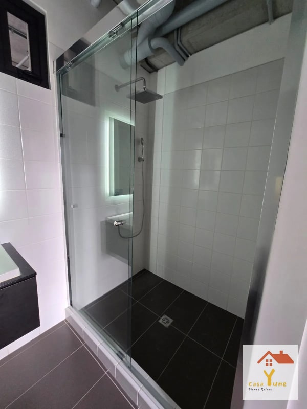 Apartamento en alquiler zona 16 Shift Cayala amueblado - 9