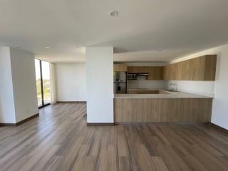 APARTAMENTO RENTA ZONA 15 VH1., 94 MTS2, 3 DORMITORIOS.2 PARQUEOS  $1,350 — Apartamento en Alquiler en Vista Hermosa I, Zona 15, Guatemala, Ciudad — miniatura 4 de 6