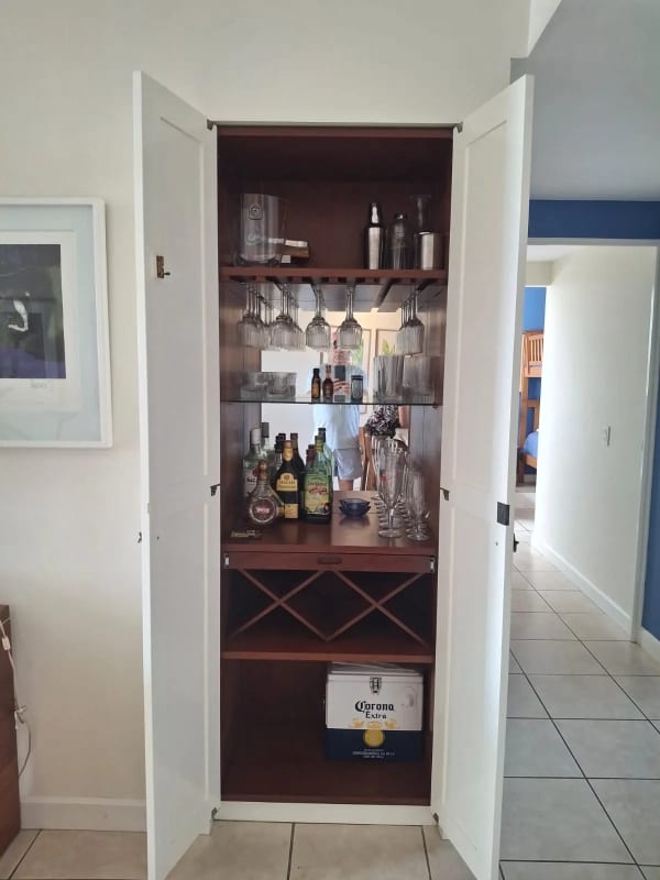 APARTAMENTO REMODELADO EN VENTA MARINA DEL SUR - PUERTO SAN JOSÉ — Apartamento en Venta en Juan Gaviota Marina del Sur, Puerto San José, Escuintla — foto 3 de 10