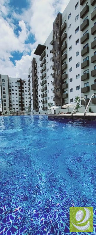 Vendo Apartamento Con 32m² de Patio en Di Fiori Zona 7 - 1