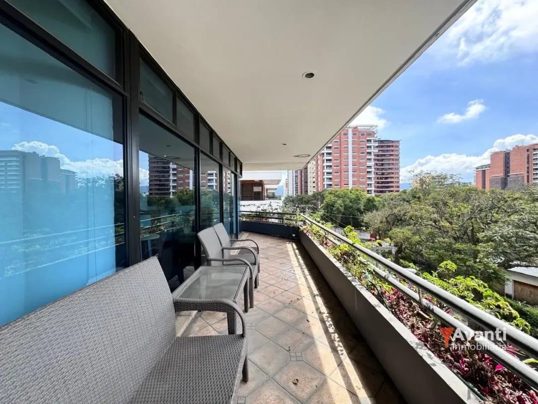 VENTA APARTAMENTO ZONA 14, AMPLIO — Apartamento en Venta en Zona 14, Guatemala, Ciudad — foto 12 de 17