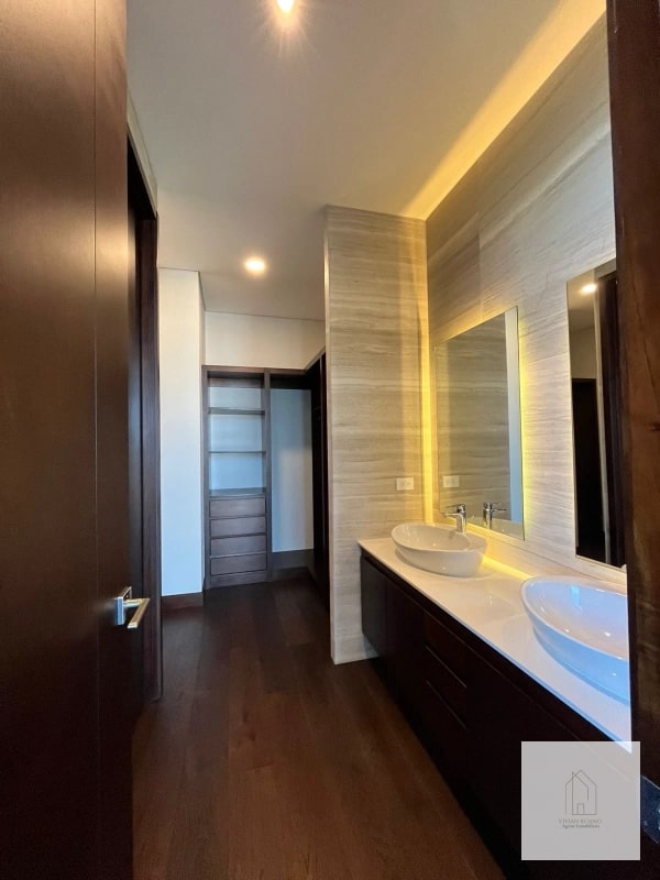 Lindo apartamento en Renta - 5
