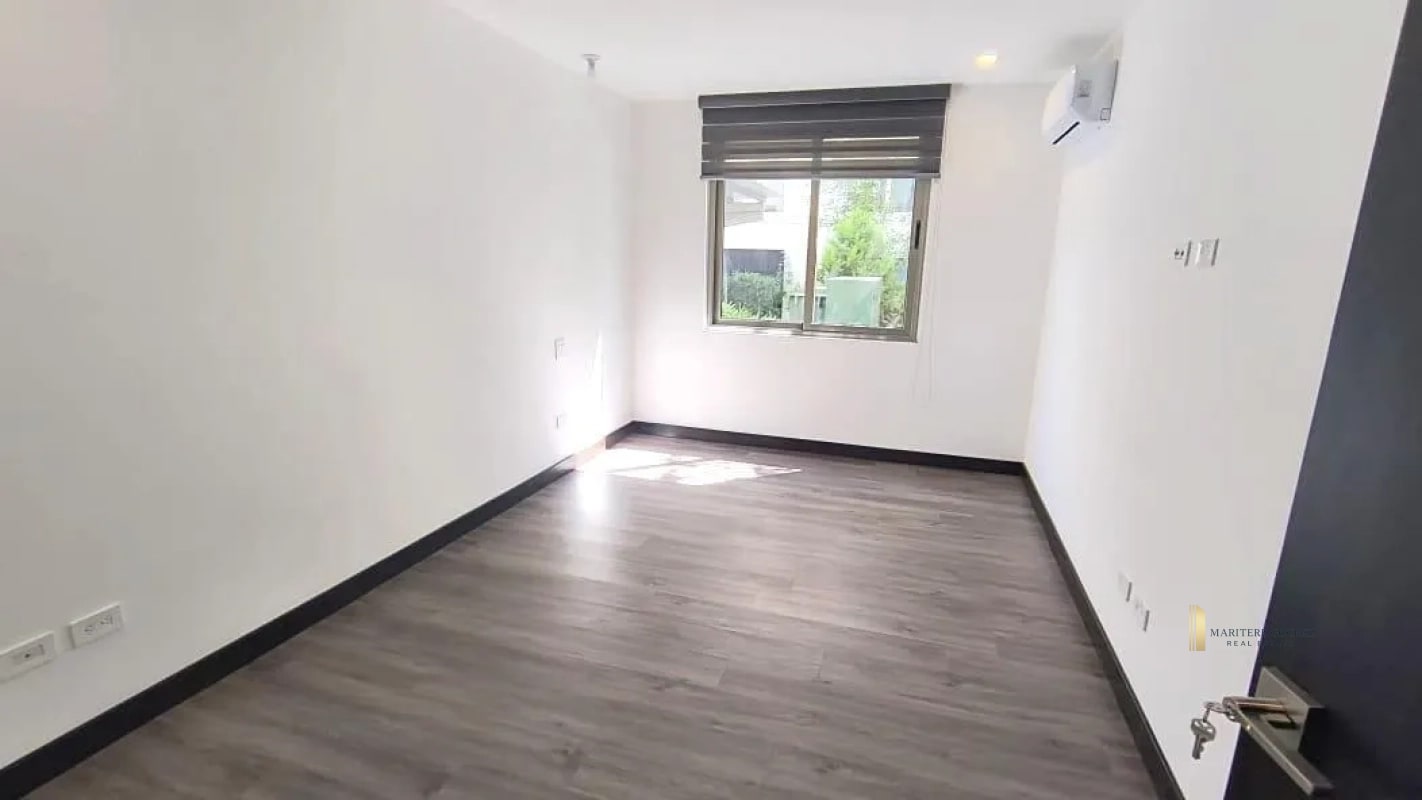 Apartamento con Jardín en Venta - Z.13 Iridia - 6