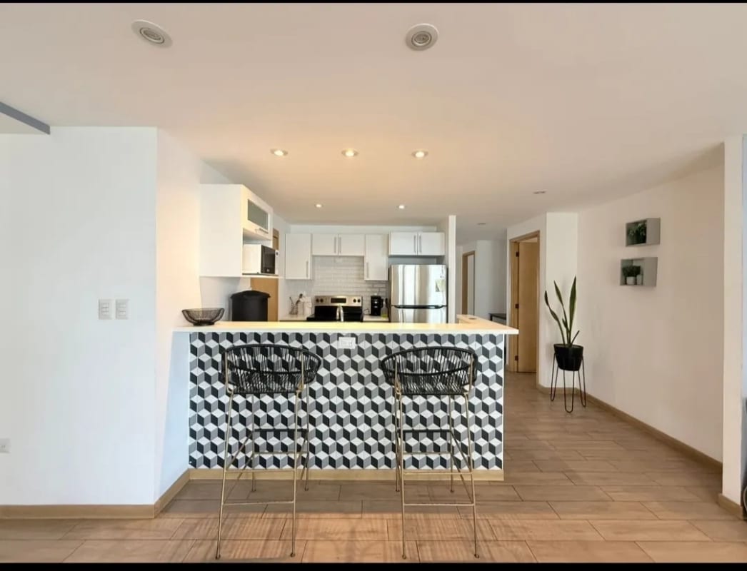 Vendo Lindo apartamento en zona 10 — Apartamento en Venta en IQ10, Zona 10, Guatemala, Ciudad — foto 11 de 13