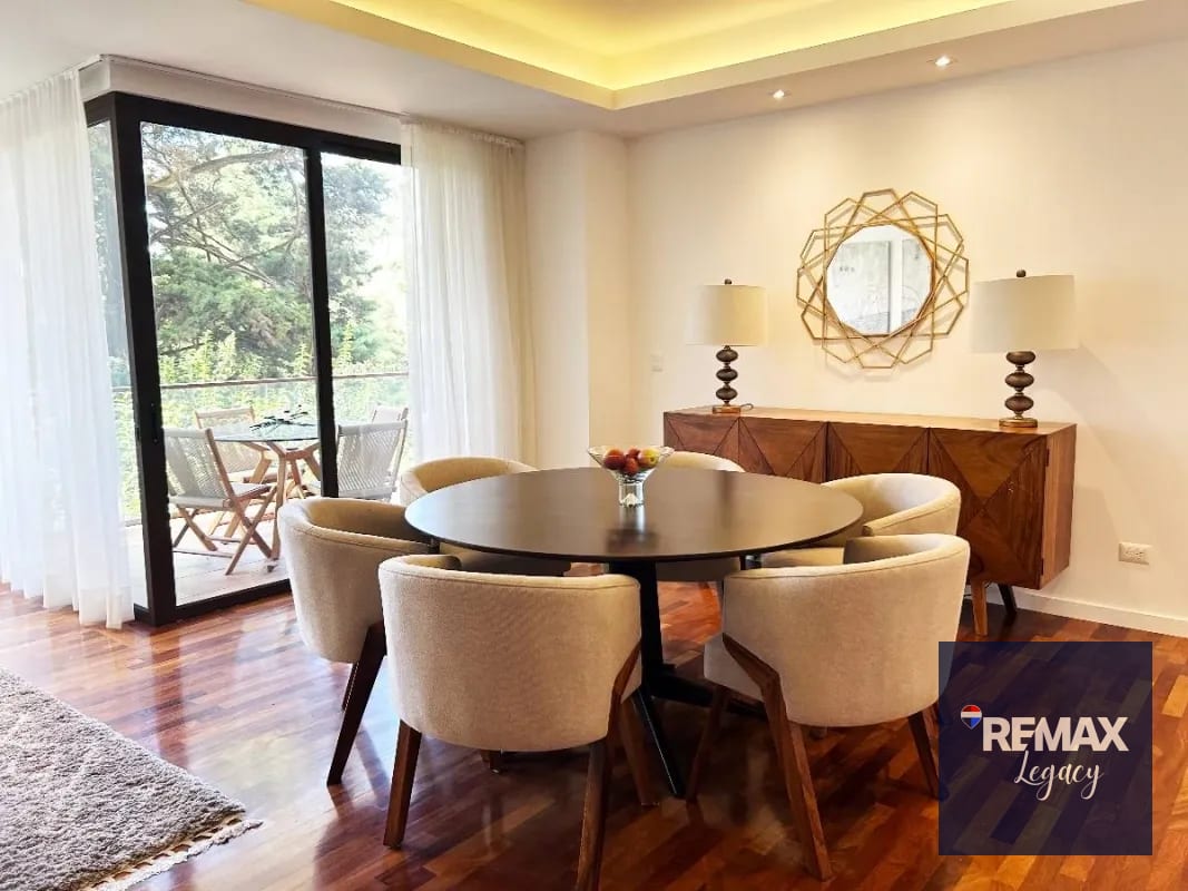 Apartamento Renta | Zona 10 — Apartamento en Alquiler en Zona 10, Guatemala, Ciudad — foto 1 de 11