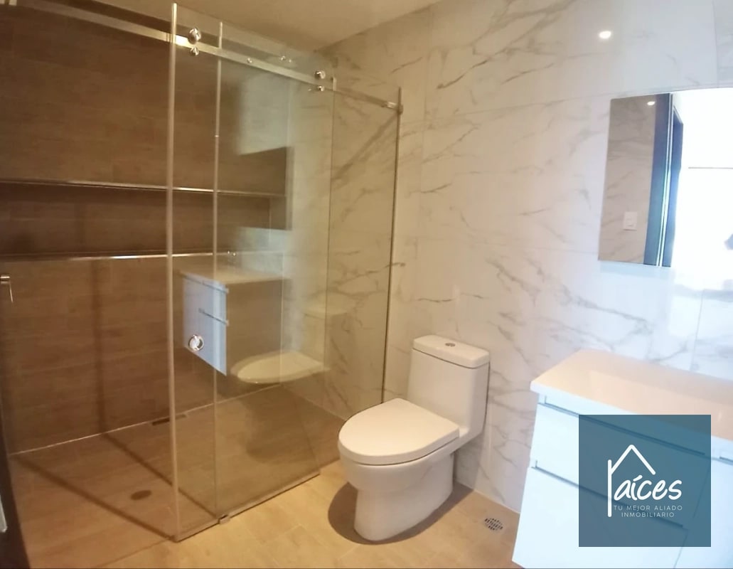 Apartamento en renta GAURA Zona 15 (*20) - 1