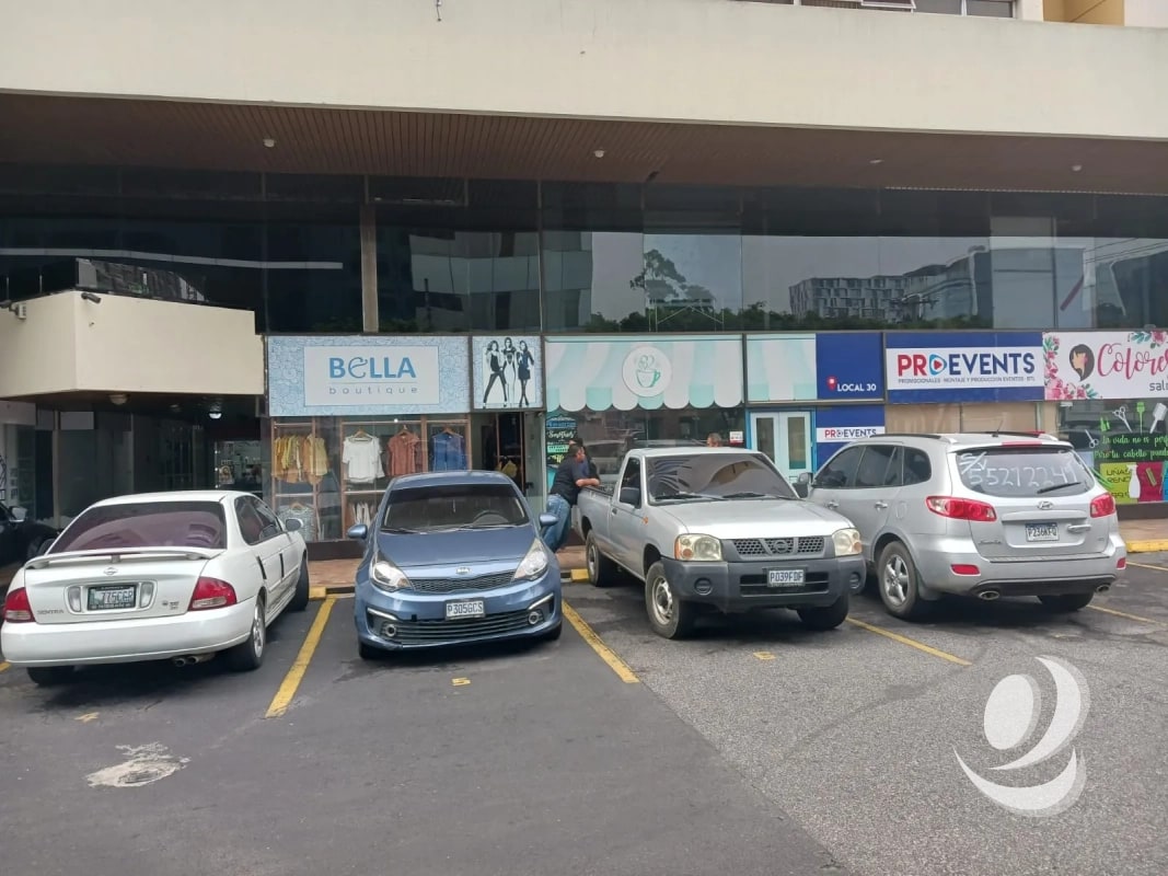 Apartamento amueblado en alquiler Edificio Avenida Z.10 - 1