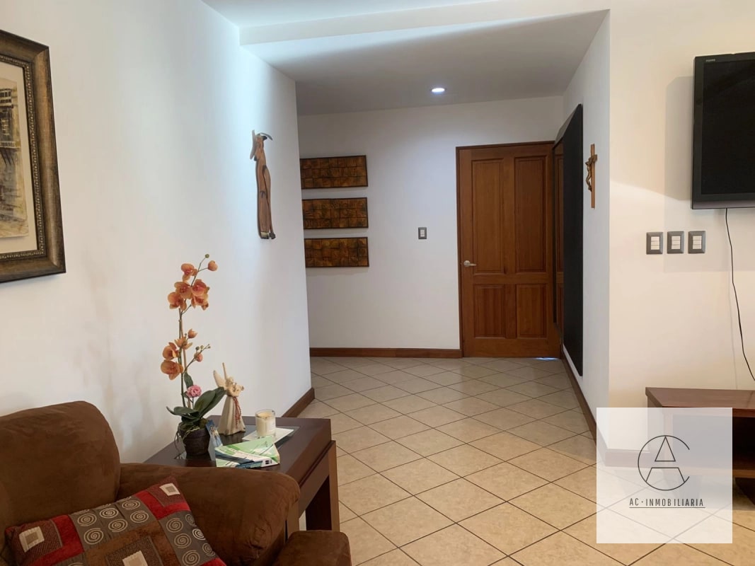 Venta de Apto. Torre Condesa, Zona 14 - 9
