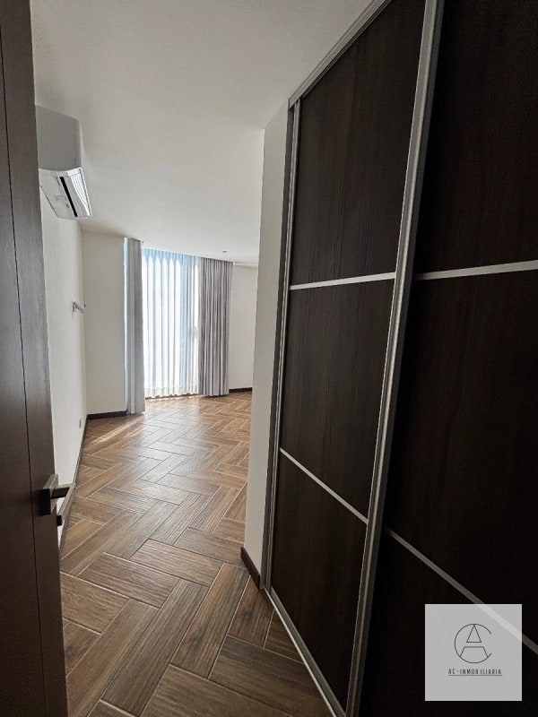 Venta de Apto. Naori, zona 10 - 12