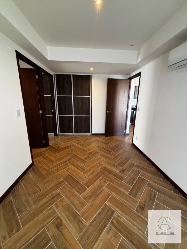 Venta de Apto. Naori, zona 10 - 8