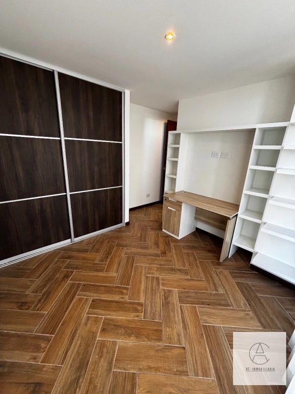 Venta de Apto. Naori, zona 10 - 4