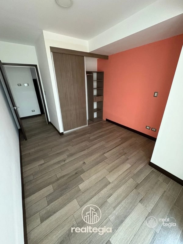 APARTAMENTO SAN ISIDRO  2021  ZONA 16 - 6