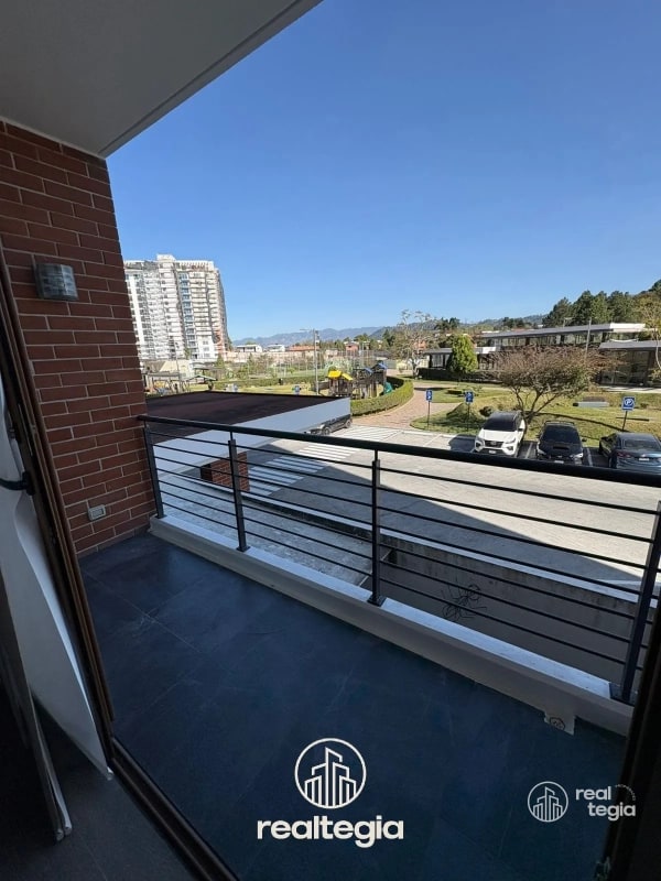APARTAMENTO SAN ISIDRO 2021 ZONA 16 - 4