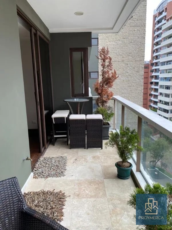 Apartamento amueblado en venta, Tiffany 5ta Zona 14 - 1