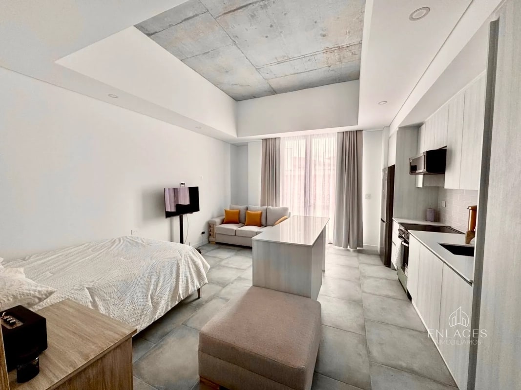 Zona 16 • Apartamento en Renta • Antares de Cayalá • Estudio - 10