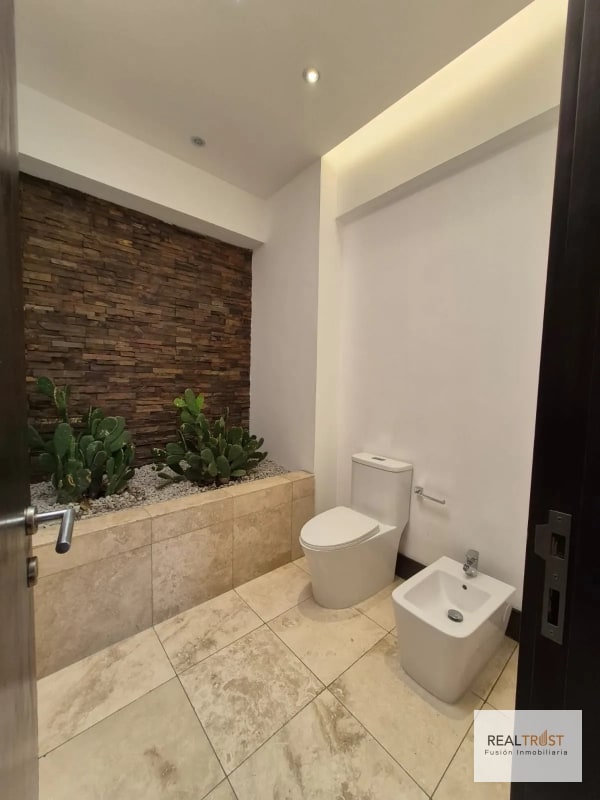 EN VENTA ESPECTACULAR PENTHOUSE - 5
