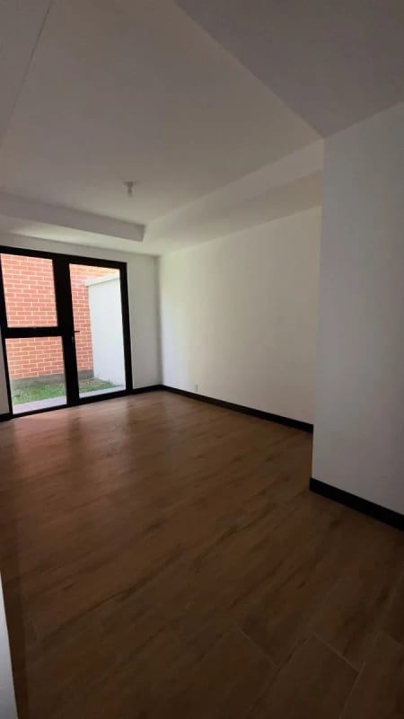 APARTAMENTO CON JARDIN ZONA 15 VENTA — Apartamento en Venta en Alena, Zona 15, Guatemala, Ciudad — foto 7 de 13
