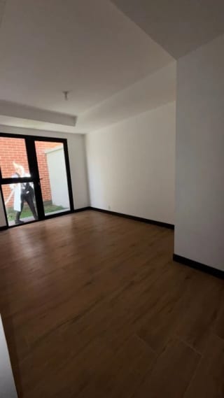 APARTAMENTO CON JARDIN ZONA 15 VENTA — Apartamento en Venta en Alena, Zona 15, Guatemala, Ciudad — miniatura 6 de 13