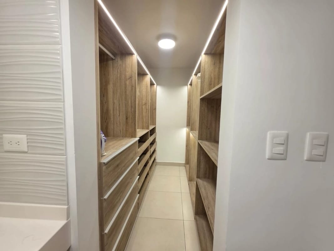 Apartamento Amueblado de 3H en Renta / BE14 / la Villa Z14 — Apartamento en Alquiler en Be14, Zona 14, Guatemala, Ciudad — foto 2 de 8